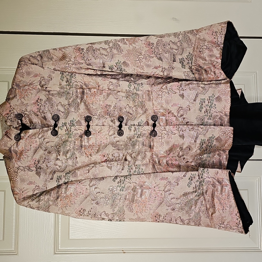 Gorgeous Women's Vintage Silk Jacket